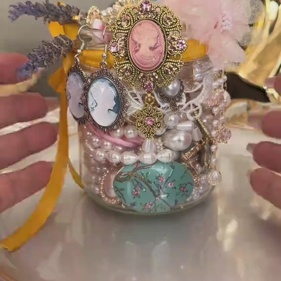 @mysteryjars.cl-7676138918999510293.mp4